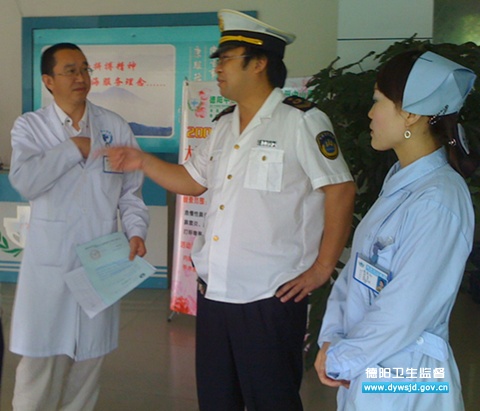 旌阳区开展2012年民营医疗机构专项整治行动