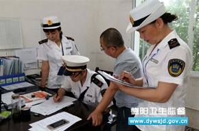 保障高考期间学校卫生安全