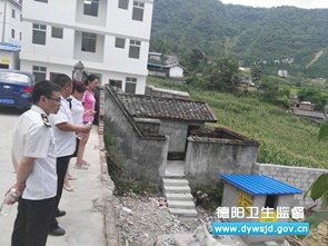 绵竹市现场指导甘洛县医疗废物规范化处置