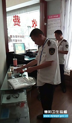 加强个体诊所医疗废物处置专项检查 迎接国家环保督导